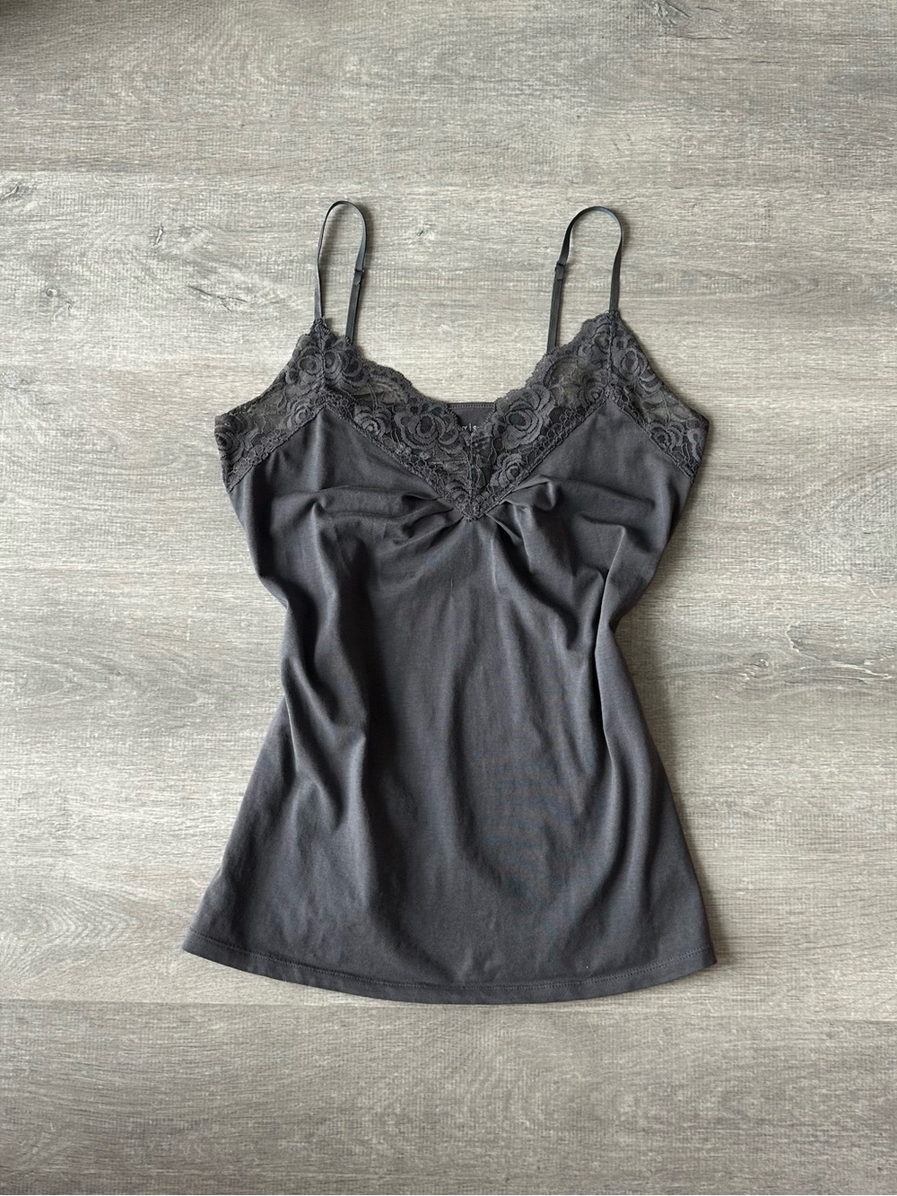 Old Navy Grey Lace Trim Camisole Tank Top